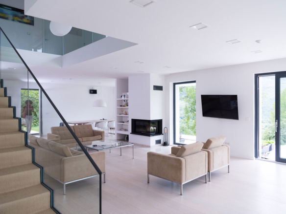 Equestrian family home